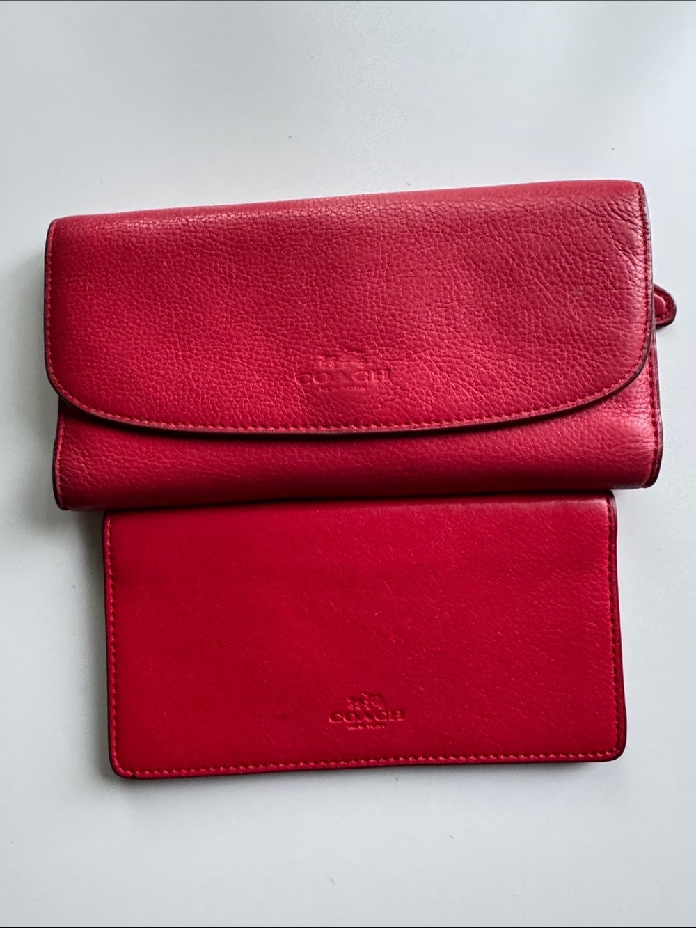 Coach F56488 True Red Pebble Leather 2 Piece Snap Trifold Zip Coin Pocket Wallet